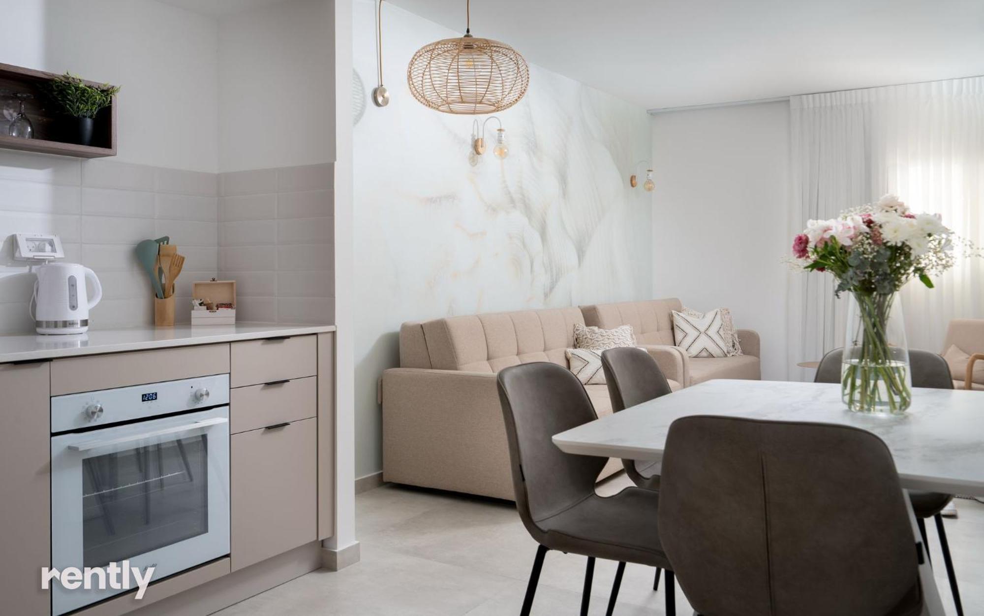 Luxury And At Sea Side By Rently Appartement