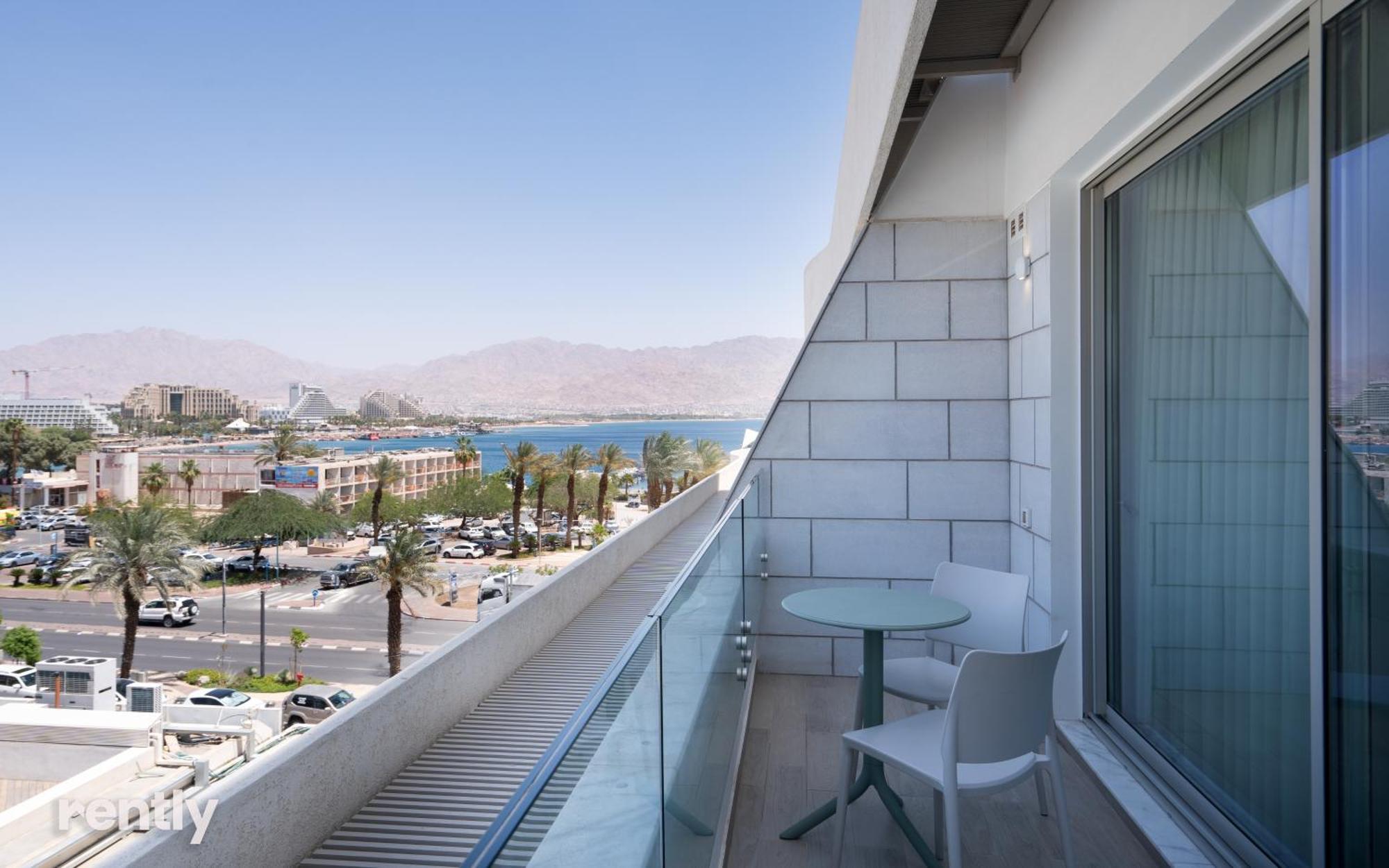 Luxury And At Sea Side By Rently Apartment Eilat